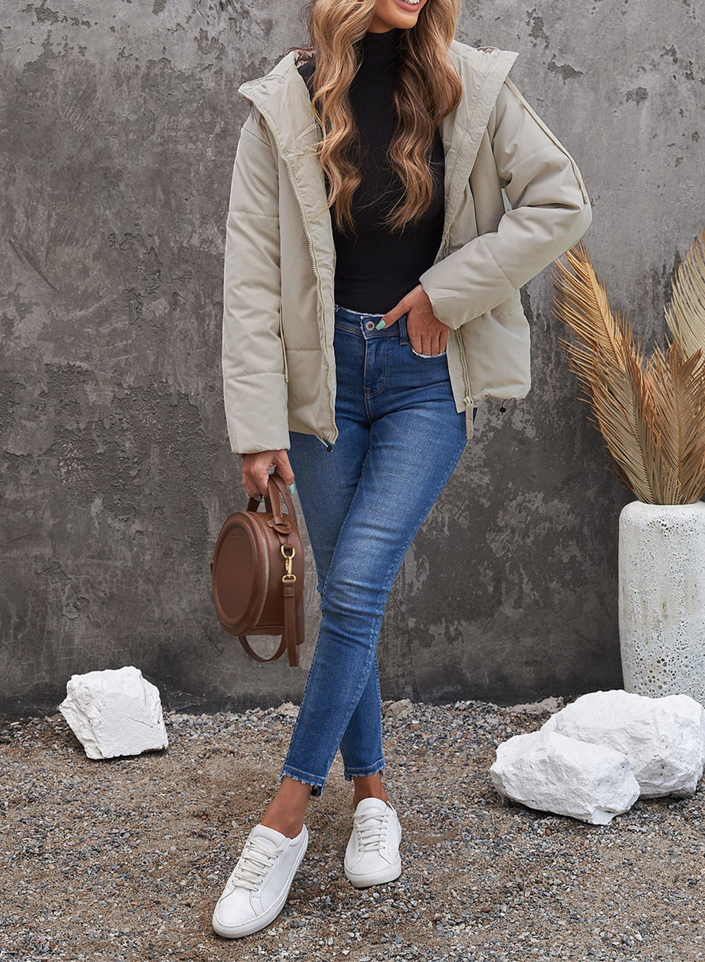 Cozy and Stylish Womens Plus Size Hooded Puffer Jacket - Lightweight Cropped Coat with Pockets for Winter Adventures